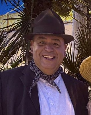 Hoy es el cumple de nuestro compañero y presidente Suso

Muchas Felicidades y que pases un gran día! 🎂🎶🙂

#tradición #folclore #guarache #compañeros #amistad #unidosporelfolclore