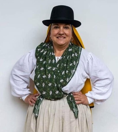 Hoy es el cumple de nuestra compañera Pili

Muchas Felicidades y que pases un gran día! 🎂🎶🙂

#tradición #folclore #guarache #compañeros #amistad #unidosporelfolclore
